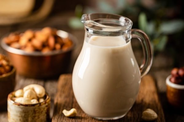 Sữa Hạt - Nguồn Dinh Dưỡng Thực Vật Tuyệt Vời Cho Sức Khỏe